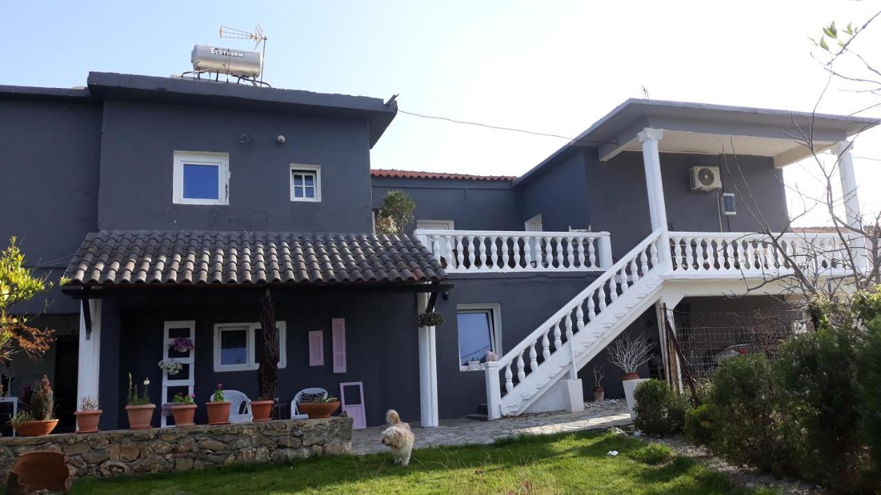Pirgos Psilonerou Garden Rooms מראה חיצוני תמונה