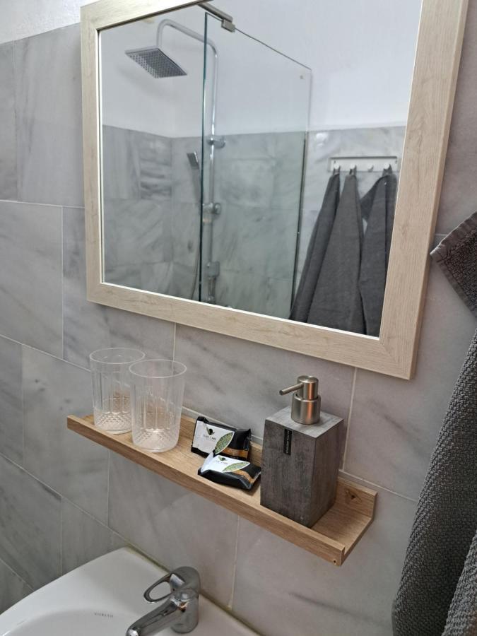 Pirgos Psilonerou Garden Rooms מראה חיצוני תמונה