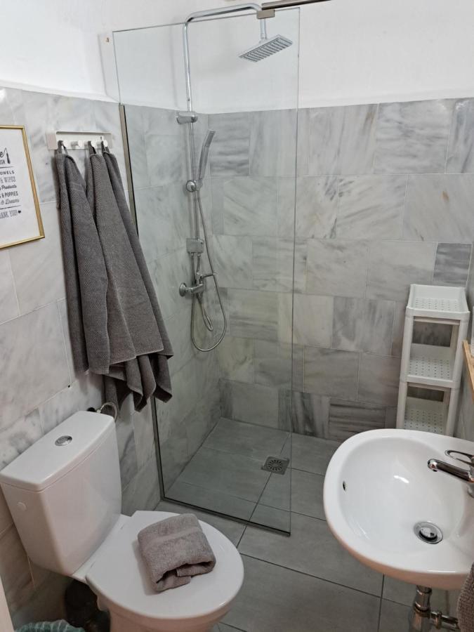 Pirgos Psilonerou Garden Rooms מראה חיצוני תמונה