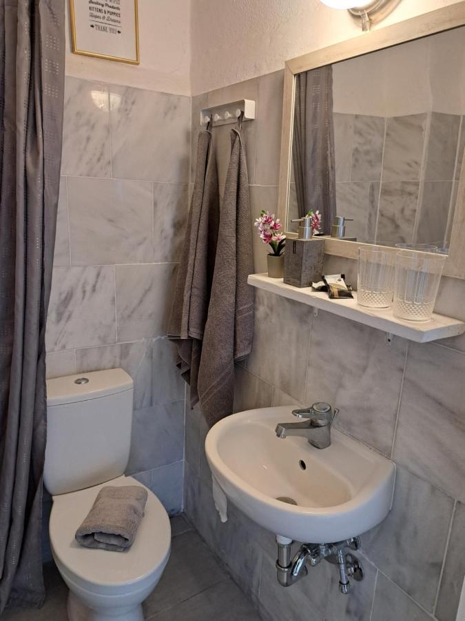 Pirgos Psilonerou Garden Rooms מראה חיצוני תמונה