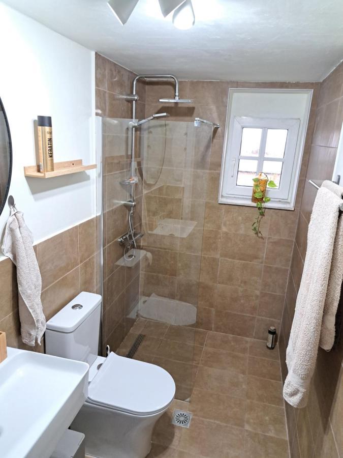 Pirgos Psilonerou Garden Rooms מראה חיצוני תמונה
