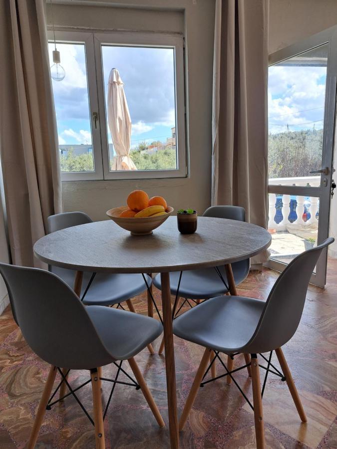 Pirgos Psilonerou Garden Rooms מראה חיצוני תמונה